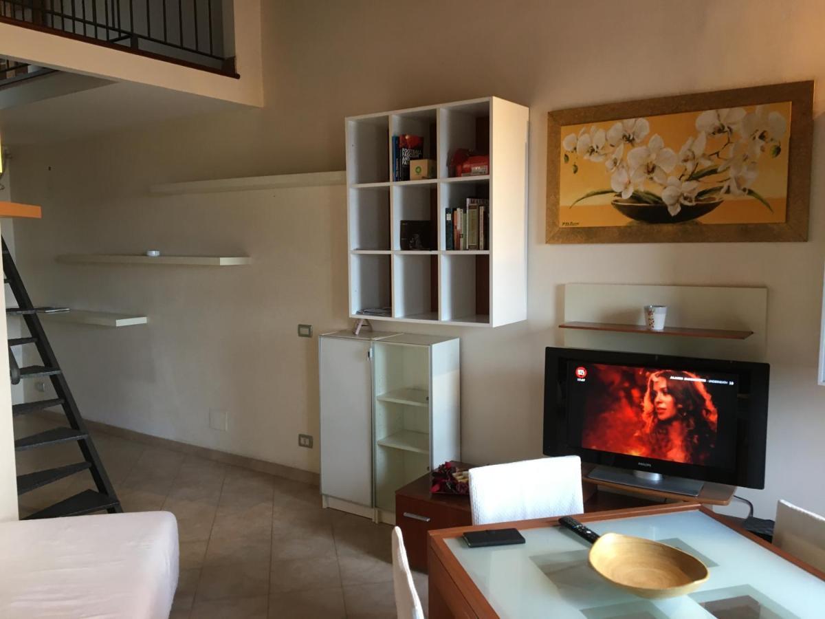 Вилла Beach Holiday Террачина Экстерьер фото
