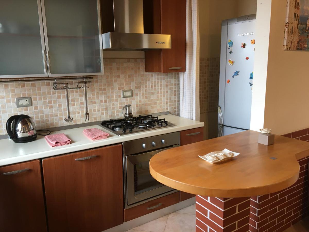 Вилла Beach Holiday Террачина Экстерьер фото