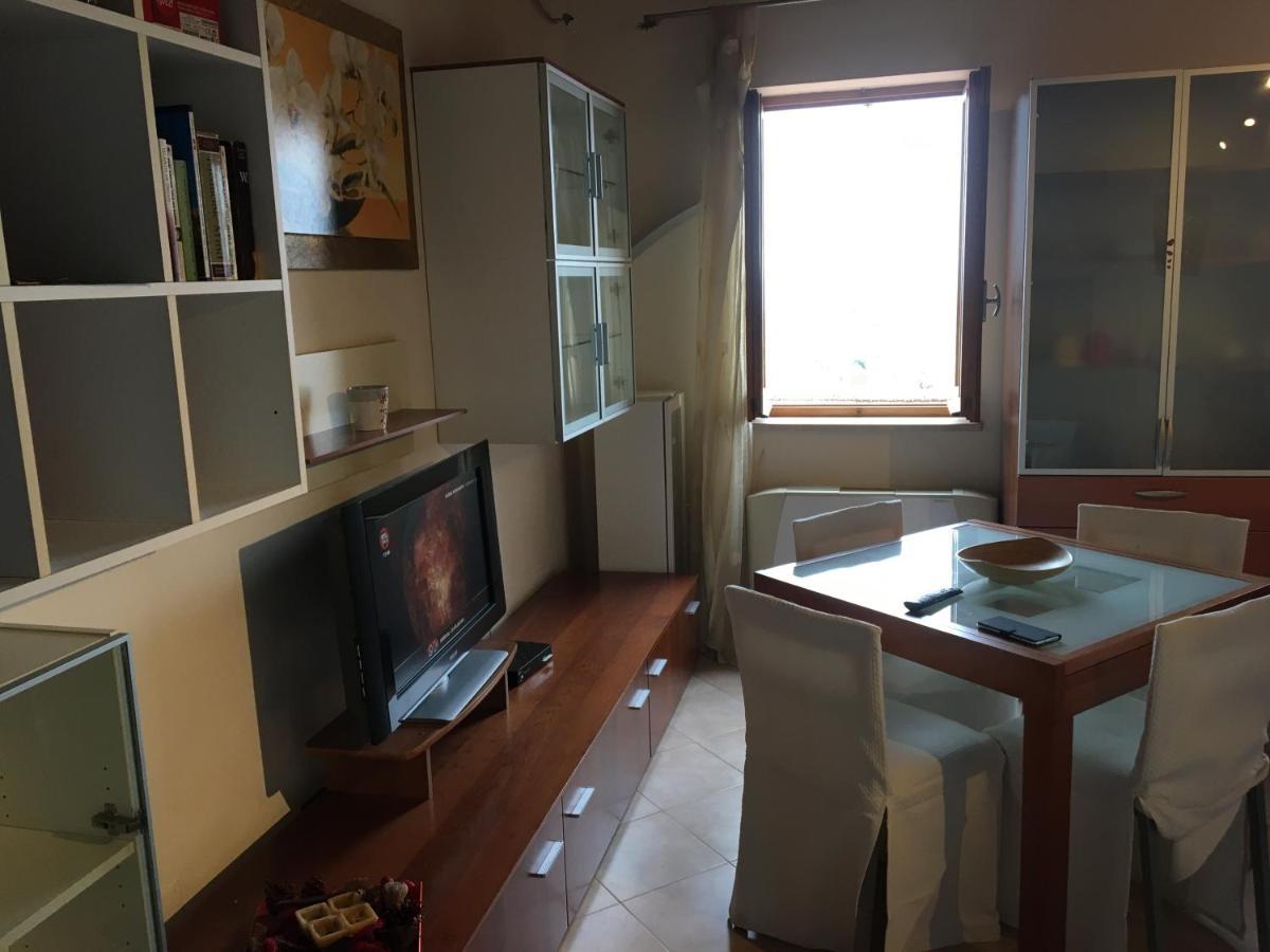 Вилла Beach Holiday Террачина Экстерьер фото